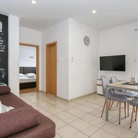 Apartment Natali Zadar