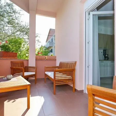 Apartmani Natali Lägenhet Zadar