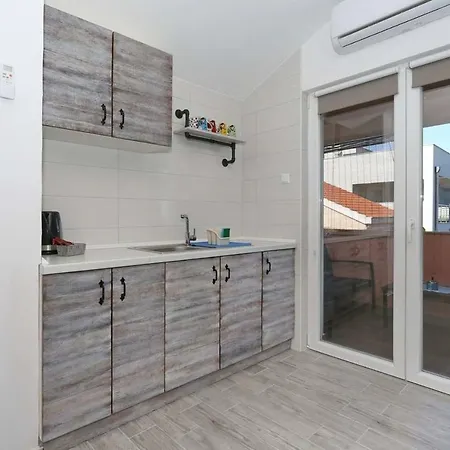 Natali Apartment *
