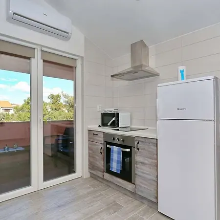 Lägenhet Apartmani Natali